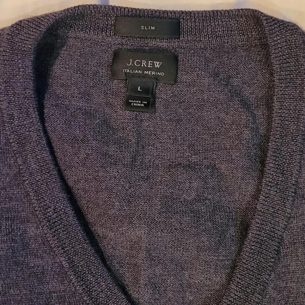 J.Crew Men's 100% Merino Wool V-neck Sweater, Size L, Gray
